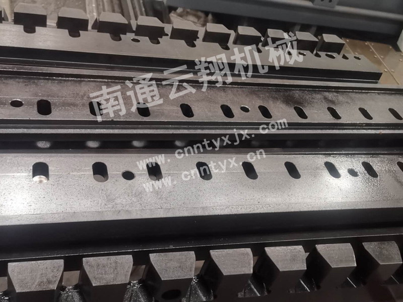 齒輪齒條機(jī)械手設(shè)計(jì)_云翔機(jī)械出口齒條廠(chǎng)